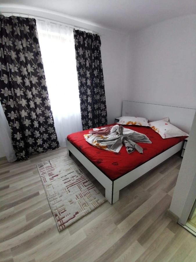 Casa De Vacanta Maga Dubova Buitenkant foto
